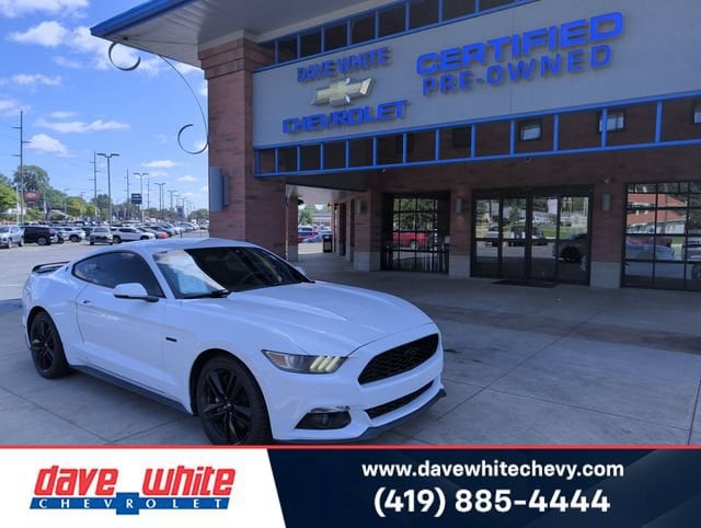 2016 Ford Mustang EcoBoost Premium RWD photo
