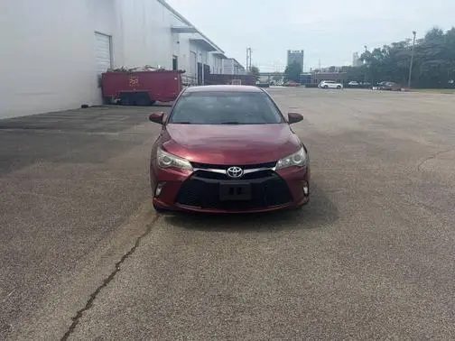 2016 Toyota Camry SE FWD photo