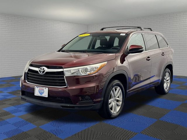 2015 Toyota Highlander LE AWD photo