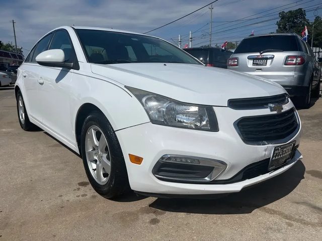 2016 Chevrolet Cruze LT FWD photo