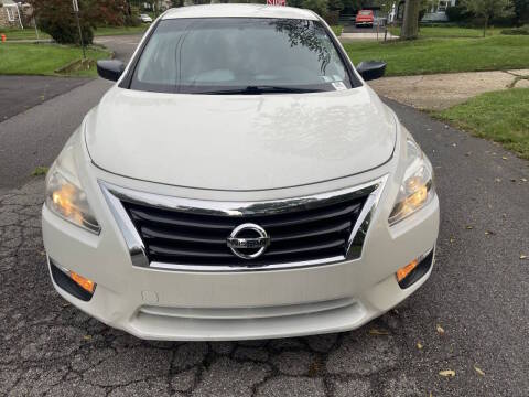 2015 Nissan Altima 2.5 S FWD photo