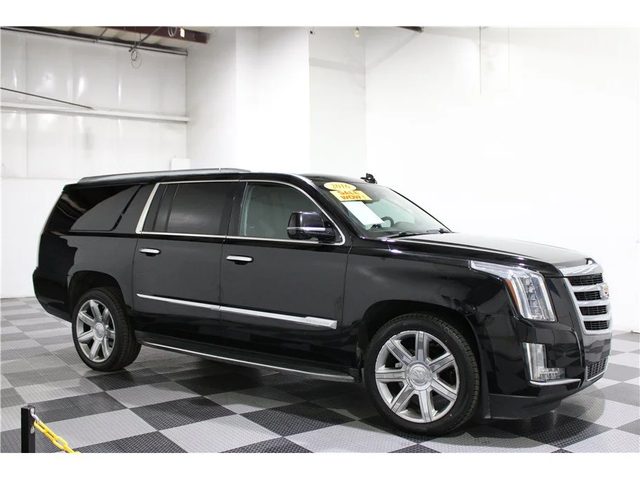 2016 Cadillac Escalade ESV Luxury Collection 4WD photo