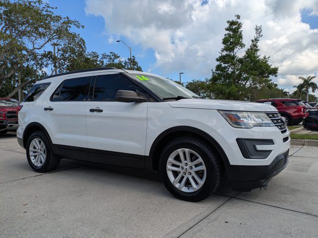 2016 Ford Explorer Base FWD photo