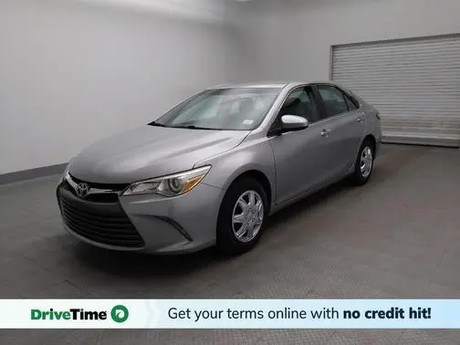 2016 Toyota Camry LE FWD photo