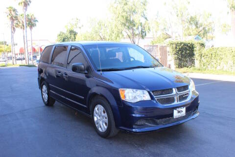 2016 Dodge Grand Caravan American Value Pkg FWD photo