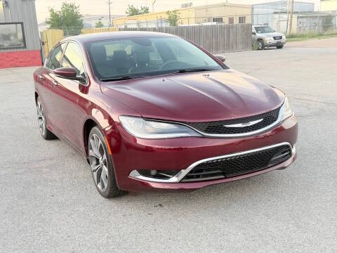2016 Chrysler 200 C Platinum FWD photo