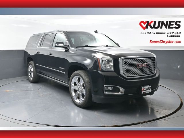 2016 GMC Yukon XL Denali 4WD photo