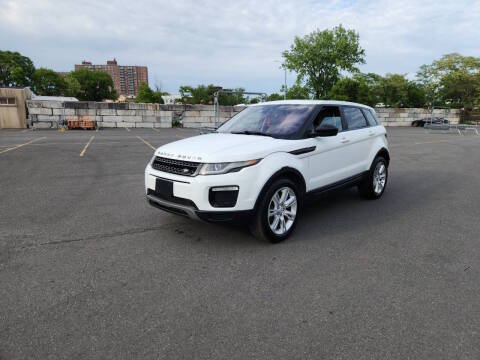 2016 Land Rover Range Rover Evoque SE 4WD photo