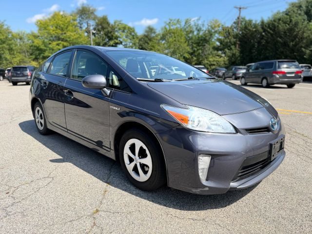 2015 Toyota Prius Three FWD photo
