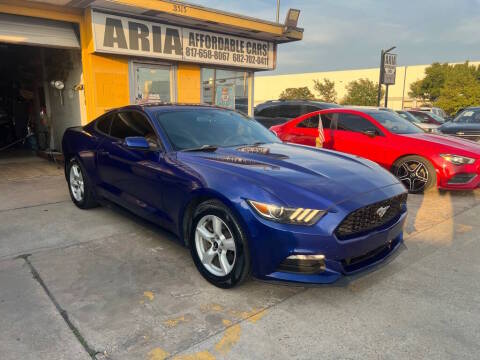 2016 Ford Mustang V6 RWD photo