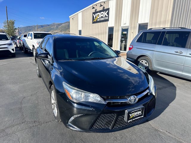 2016 Toyota Camry SE FWD photo
