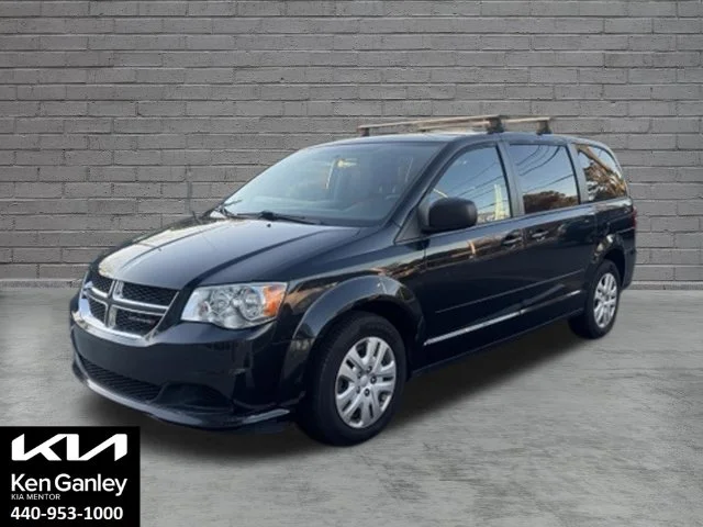 2016 Dodge Grand Caravan SE FWD photo