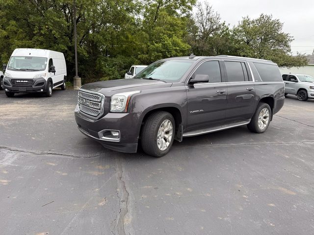 2016 GMC Yukon XL SLT 4WD photo