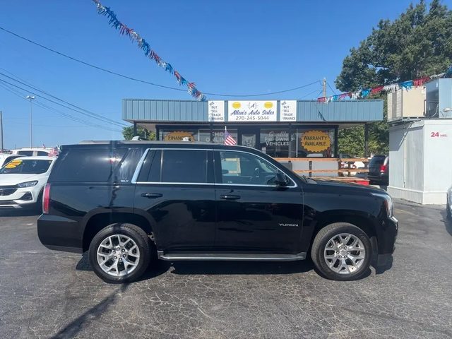 2016 GMC Yukon SLT 4WD photo