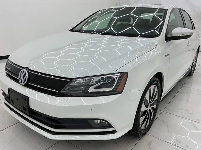 2016 Volkswagen Jetta Hybrid SEL Premium FWD photo