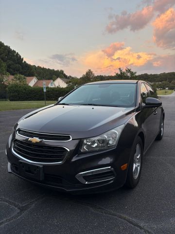 2016 Chevrolet Cruze LT FWD photo