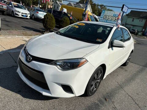 2016 Toyota Corolla LE FWD photo