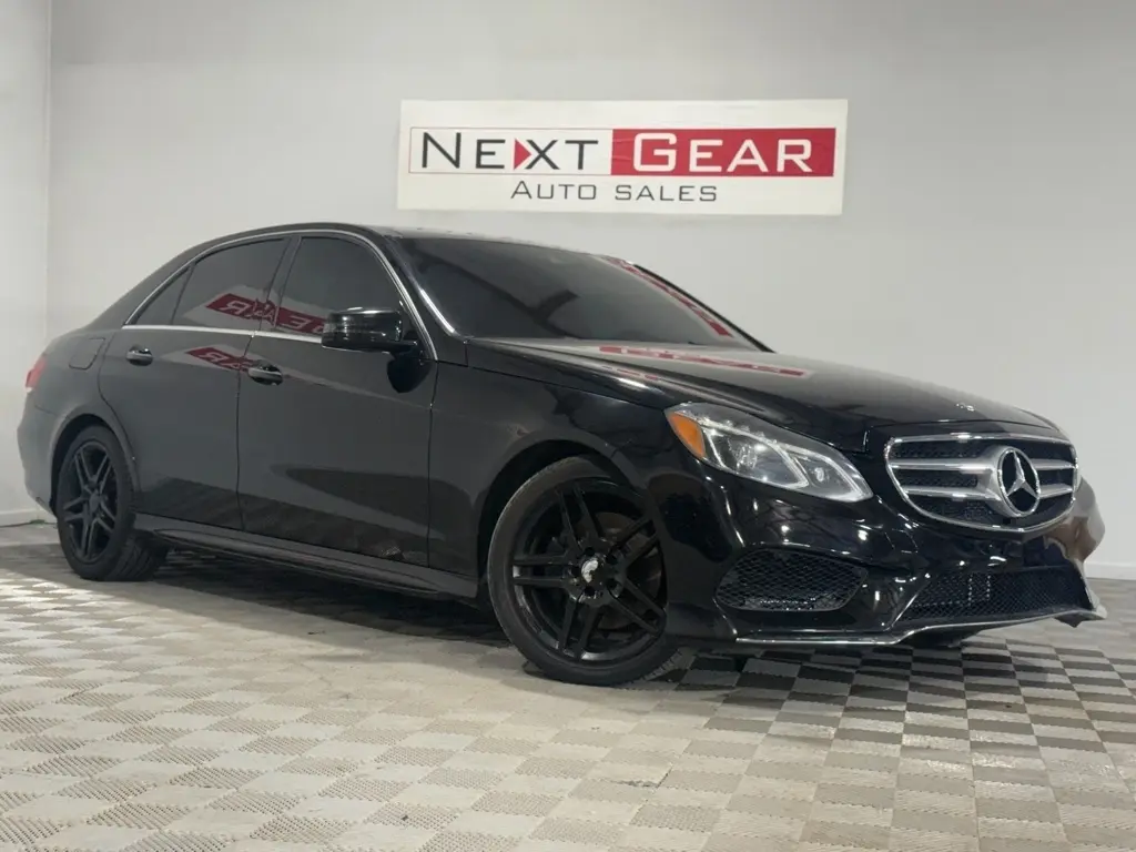 2016 Mercedes-Benz E-Class E 350 Sport AWD photo