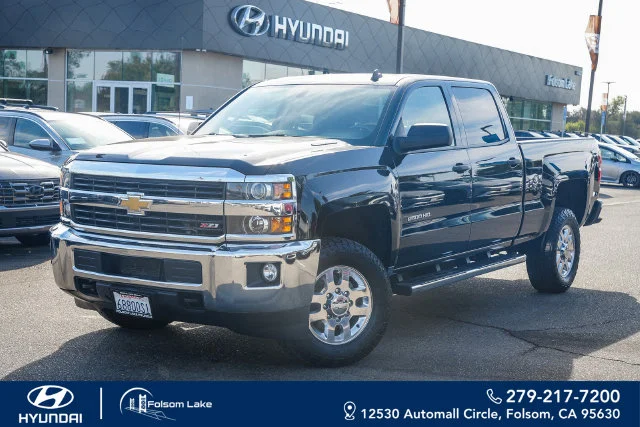 2015 Chevrolet Silverado 2500HD LT 4WD photo