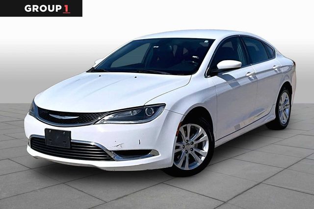 2016 Chrysler 200 Limited FWD photo