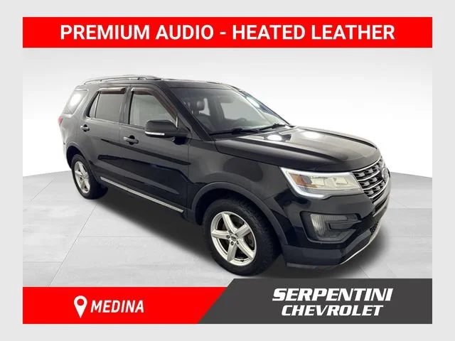 2016 Ford Explorer XLT 4WD photo