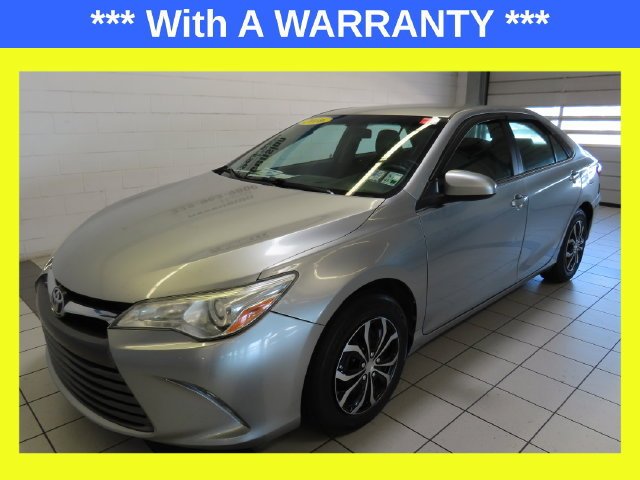 2016 Toyota Camry LE FWD photo
