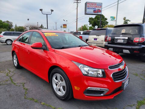 2016 Chevrolet Cruze LT FWD photo