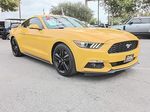 2015 Ford Mustang EcoBoost Premium RWD photo