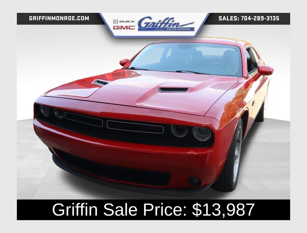 2016 Dodge Challenger R/T Plus RWD photo