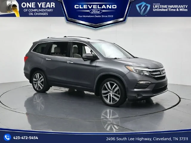 2016 Honda Pilot Touring AWD photo