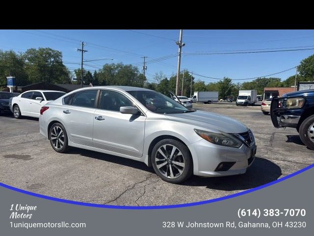 2016 Nissan Altima 2.5 SR FWD photo