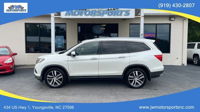 2016 Honda Pilot Elite AWD photo