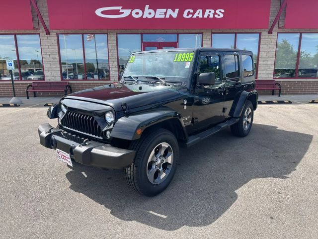 2016 Jeep Wrangler Unlimited Sahara 4WD photo