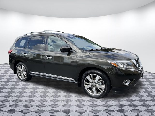 2015 Nissan Pathfinder Platinum 4WD photo