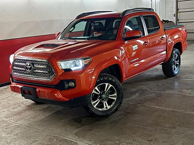 2016 Toyota Tacoma TRD Sport 4WD photo