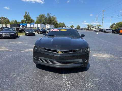 2015 Chevrolet Camaro LT RWD photo