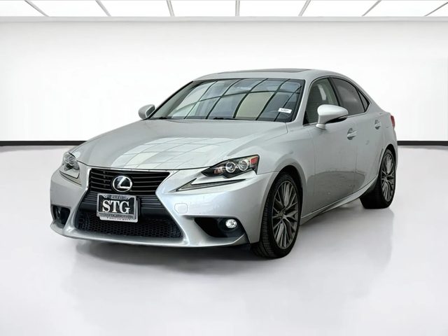 2015 Lexus IS  RWD photo