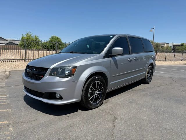 2016 Dodge Grand Caravan SXT FWD photo