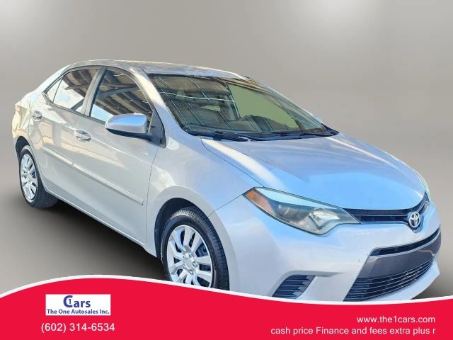 2015 Toyota Corolla LE FWD photo