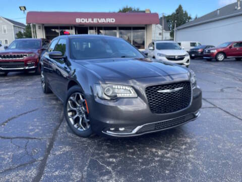 2016 Chrysler 300 300S AWD photo