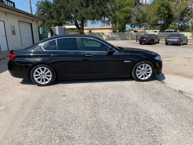 2016 BMW 5 Series 535i RWD photo