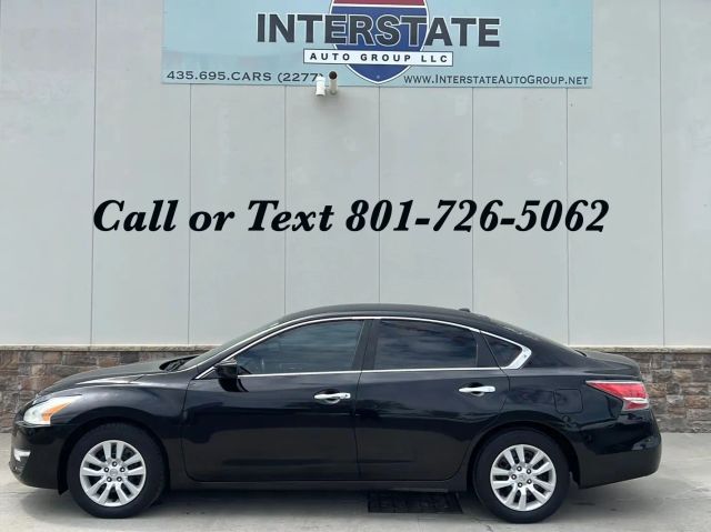 2015 Nissan Altima 2.5 FWD photo