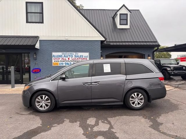 2016 Honda Odyssey SE FWD photo