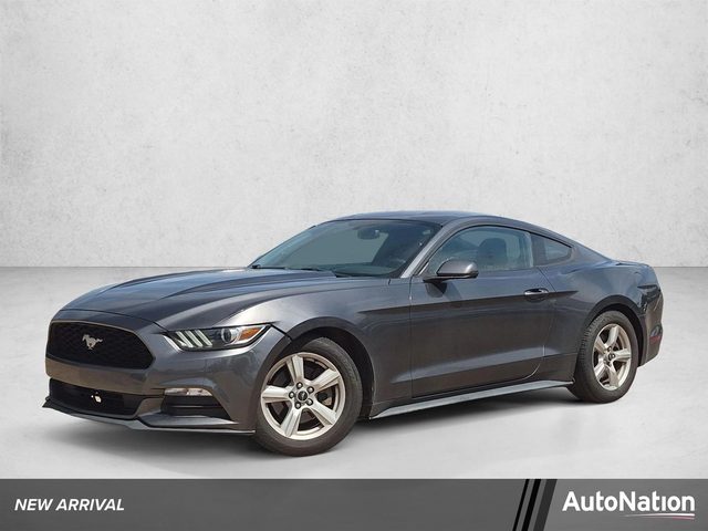 2016 Ford Mustang V6 RWD photo
