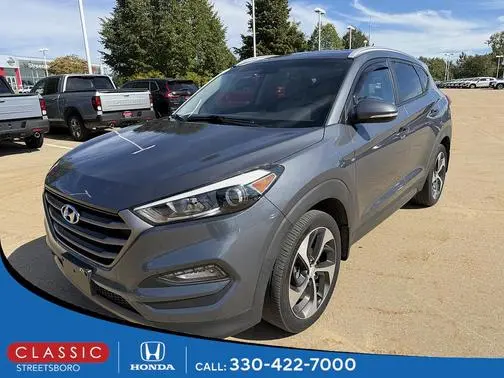 2016 Hyundai Tucson Sport AWD photo