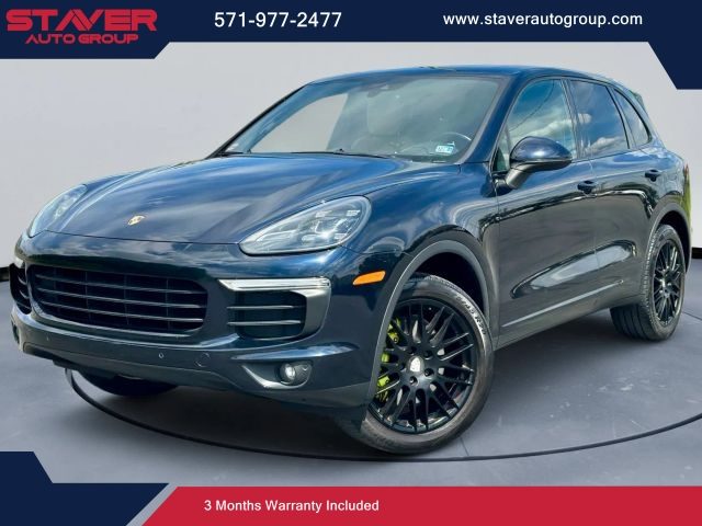 2016 Porsche Cayenne S E-Hybrid AWD photo