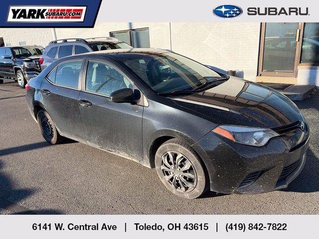 2016 Toyota Corolla LE FWD photo