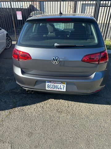 2016 Volkswagen Golf TSI S FWD photo