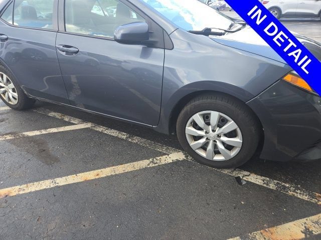 2016 Toyota Corolla LE FWD photo
