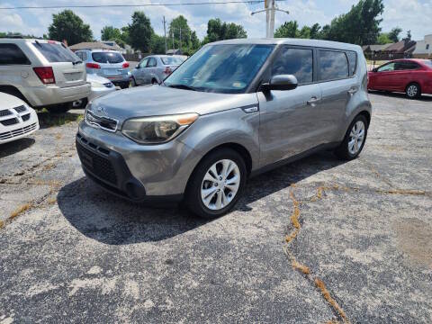 2015 Kia Soul + FWD photo